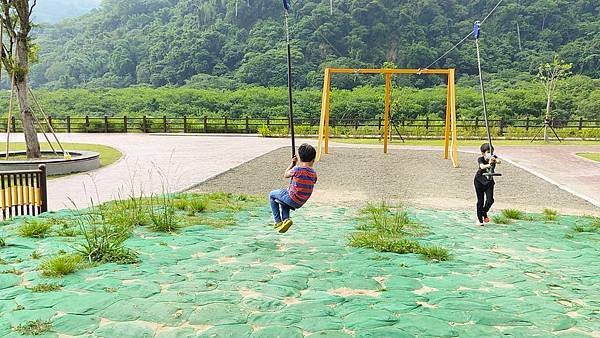 泰安一日遊