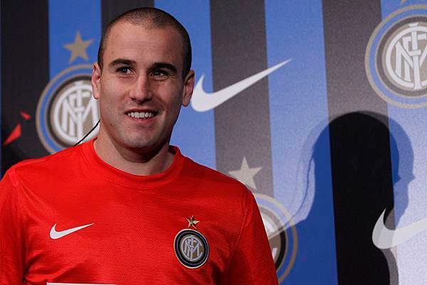 Mira-presentacion-Rodrigo-Palacio-Inter_OLEIMA20120705_0139_1