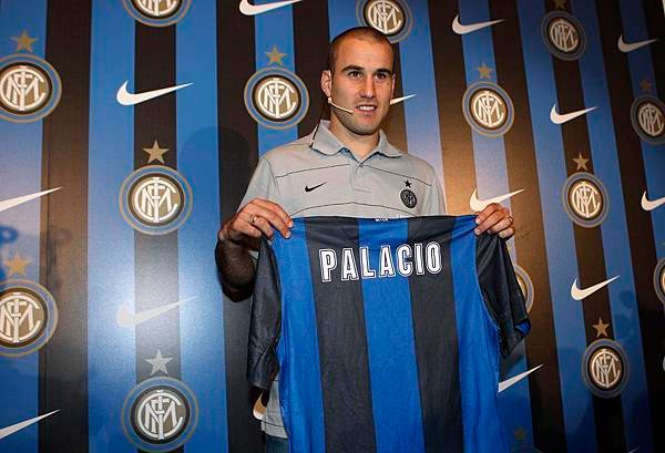 Mira-presentacion-Rodrigo-Palacio-Inter_OLEIMA20120705_0135_1