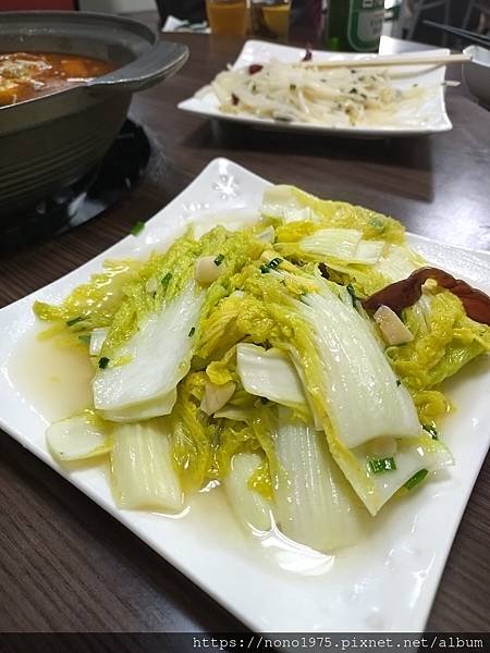 雲林崙背美食～重慶小館