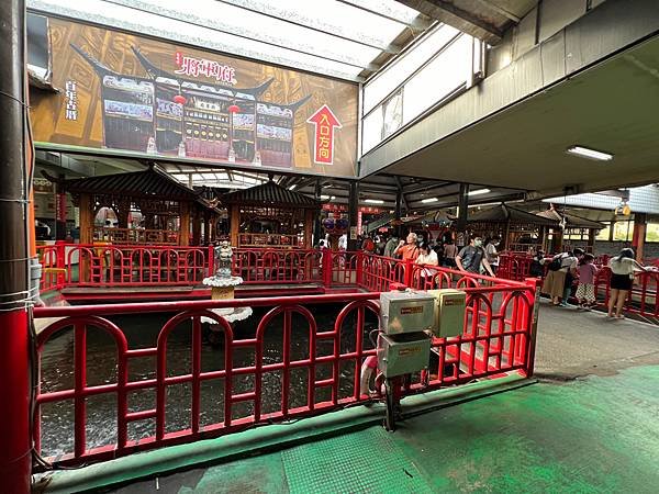 [嘉義旅遊]白人牙膏觀光工廠|超大停車場免費停車免入園費|免