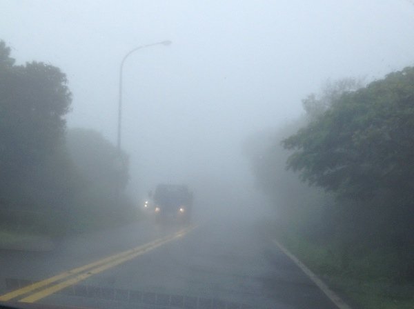 八煙 - 天雨路滑