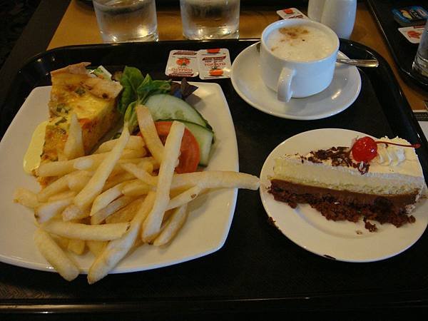 DSC04022.JPG