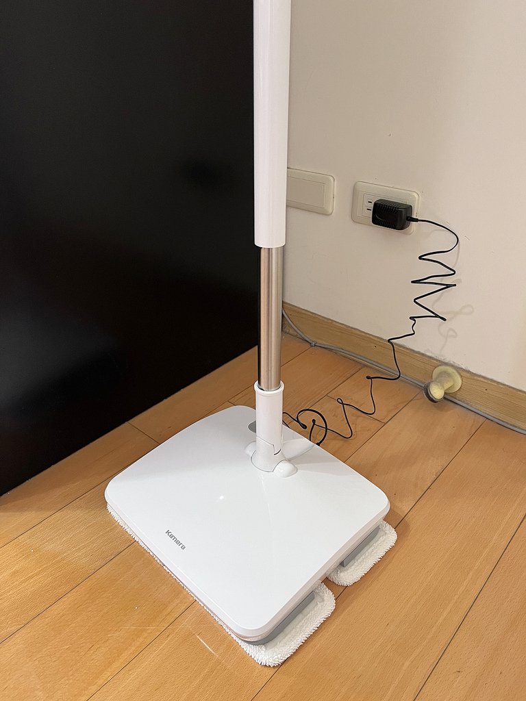 電動拖把推薦◆Kamera無線手持電動拖把◆高頻震動深層清潔，掃除輕鬆不費力！