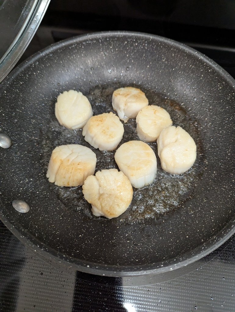 食譜分享 白醬干貝蘑菇甜豆義大利麵 Scallop Ling