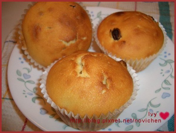 葡萄乾香草muffin