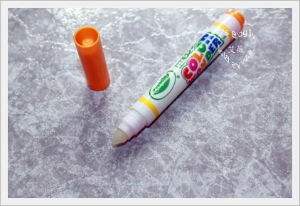 Crayola Mess-Free 神奇畫冊_5.JPG