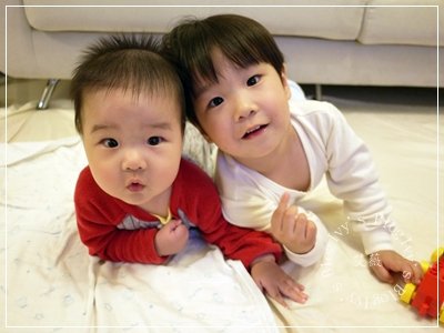 20111204[宇3Y4M12D&amp;安6M20D] 兄弟倆_4.JPG