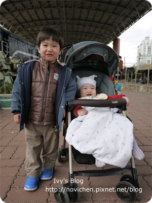 20120107[宇3Y5M16D&amp;安7M24D] 苗栗。鐵道博物館_20.JPG