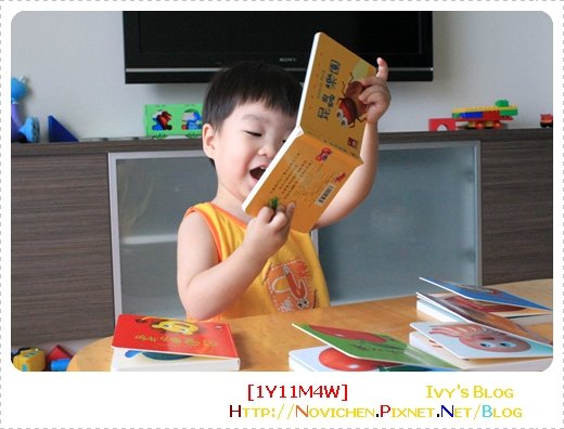 [1Y11M4W] 看書_4.JPG