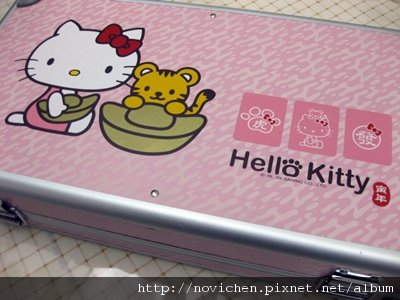 Hello Kitty麻將外觀.JPG