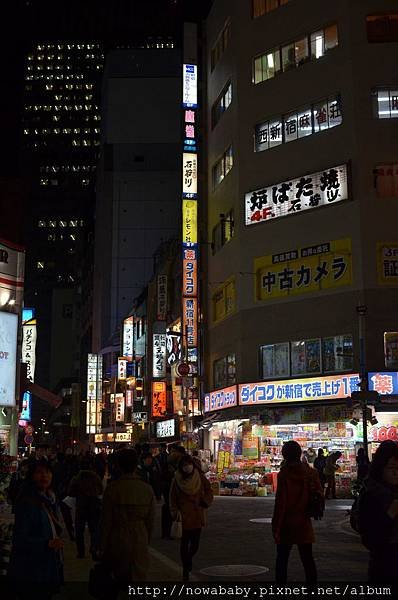 18新宿車站南口.JPG