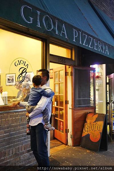 01GIOIA PIZZERIA.JPG