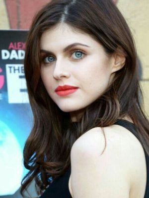 Alexandra-Daddario-300x400.jpg