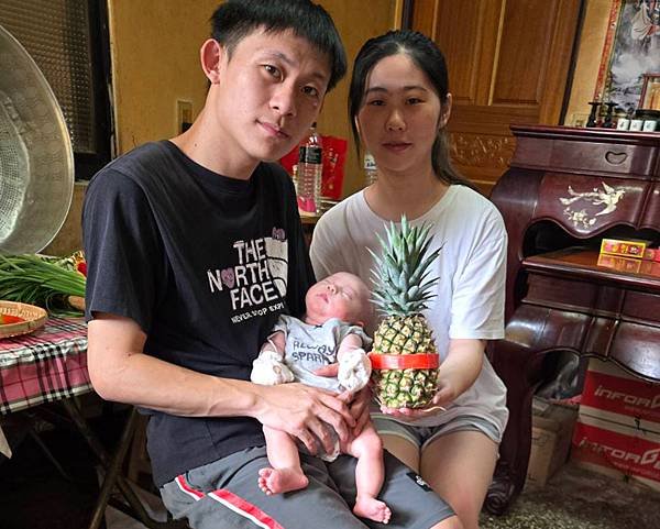 【唯原嬰兒古禮剃胎毛】新北市林口區｜李寶寶剃胎毛紀錄
