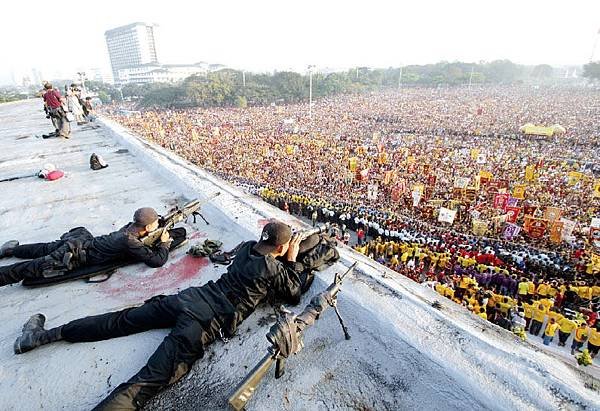 Devotees-2014b.jpg