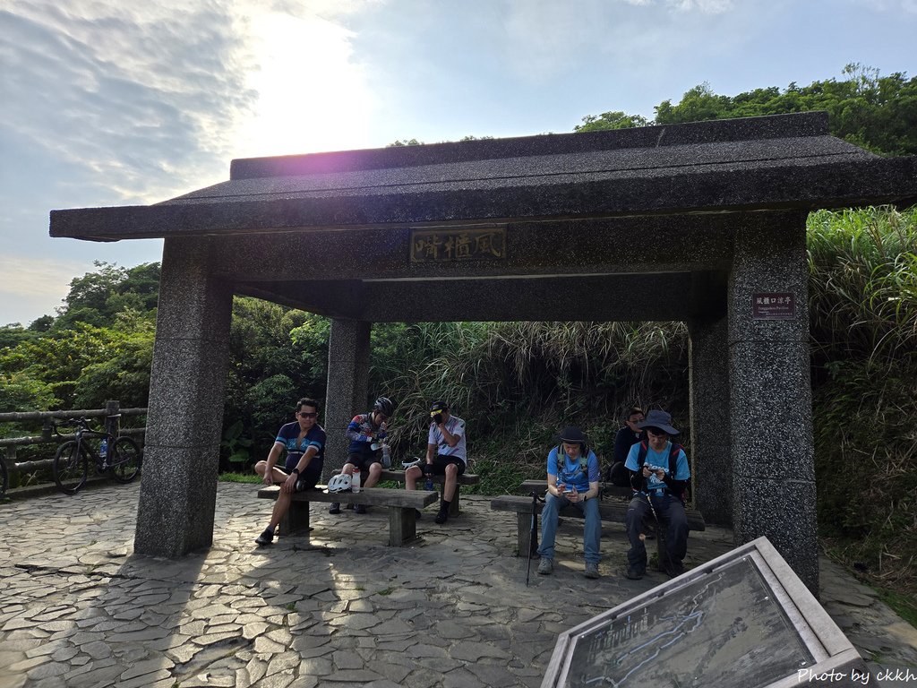 台北士林 - 2025陽明山會師大縱走-絹絲瀑布-擎天崗-風