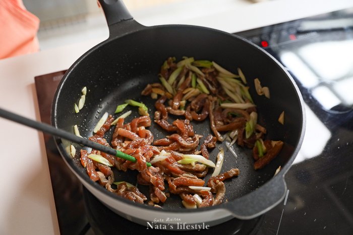 「壽滿趣」就是威-藍帶港點×紐西蘭國王鮭魚、國產香草豬等食用