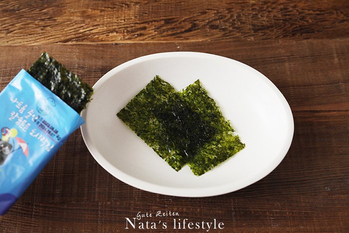 日本蒟蒻飯蒟蒻麵、鮪魚棒、番茄汁、韓國有調味海苔等日韓減醣食