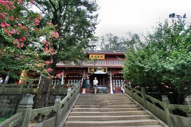 靈隱寺濟公殿.JPG - 寺廟巡禮-杭州西湖靈隱寺濟公殿濟公禪師