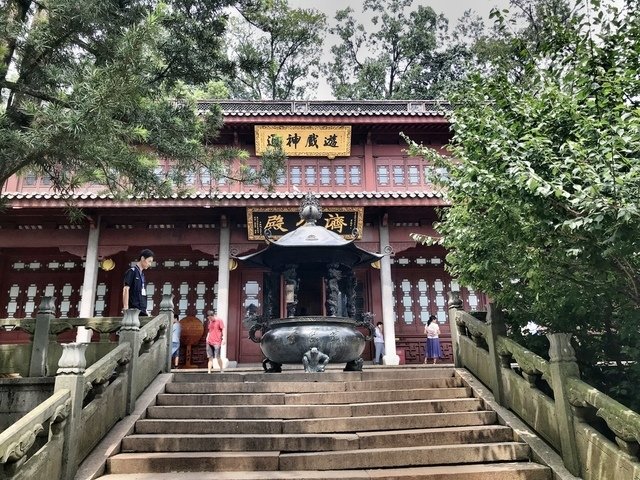 靈隱寺濟公殿-1.JPG - 寺廟巡禮-杭州西湖靈隱寺濟公殿濟公禪師