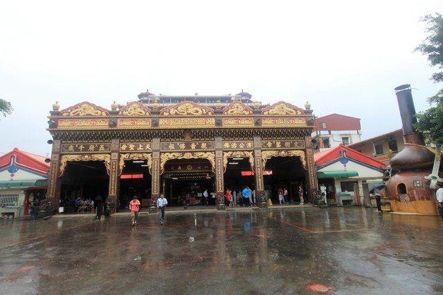 寺廟巡禮-高雄市旗山區五龍山鳳山寺觀音佛祖濟公師父