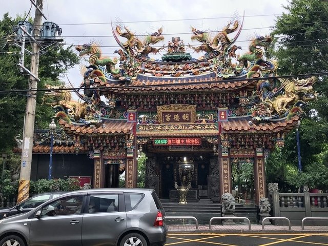 寺廟巡禮-桃園市桃園區明德宮福德正神