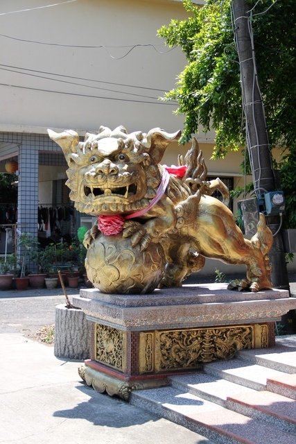 寺廟巡禮-屏東縣東港鎮下廍里超峰寺觀音佛祖