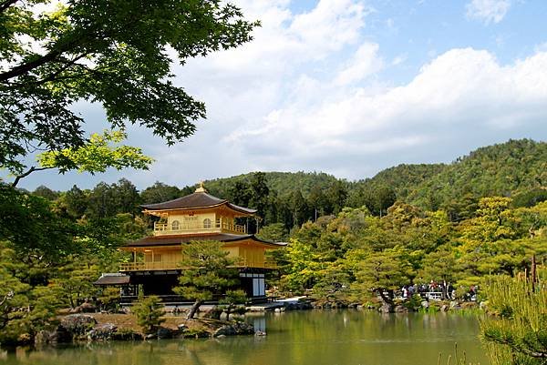 鹿苑金閣寺-14.JPG