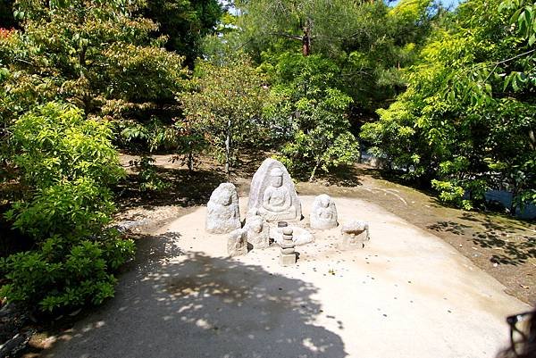 鹿苑金閣寺-34.JPG