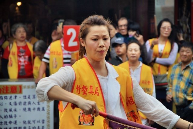 台中萬春宮會香-11.JPG - 竹塹真后媽祖會戊戌年南巡刈火參香-臺中萬春宮會香刈火