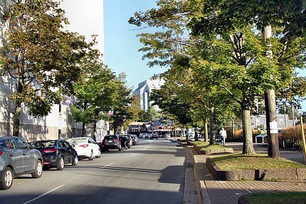 哈利法克斯街景-18.JPG