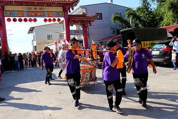 鳳山寺刈火神轎拜廟-1-1.JPG