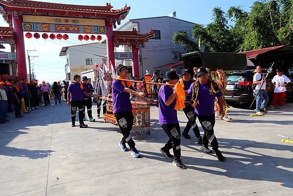 鳳山寺刈火神轎拜廟-1.JPG