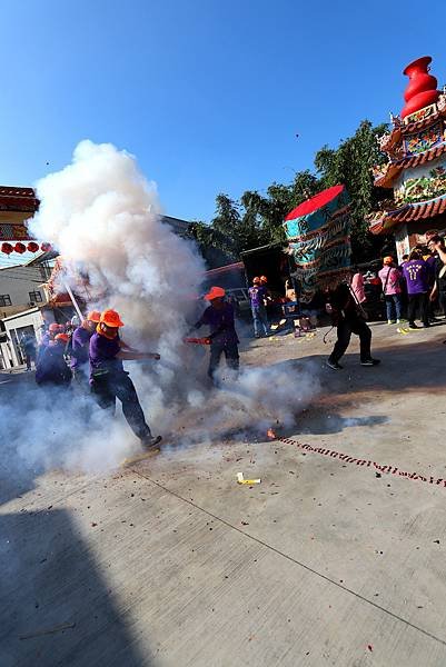 鳳山寺刈火神轎拜廟-37.JPG