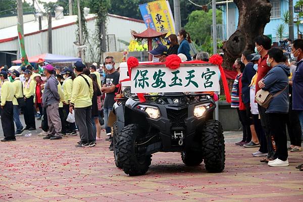 東港鎮興宮等鎮海宮拜廟-48.JPG