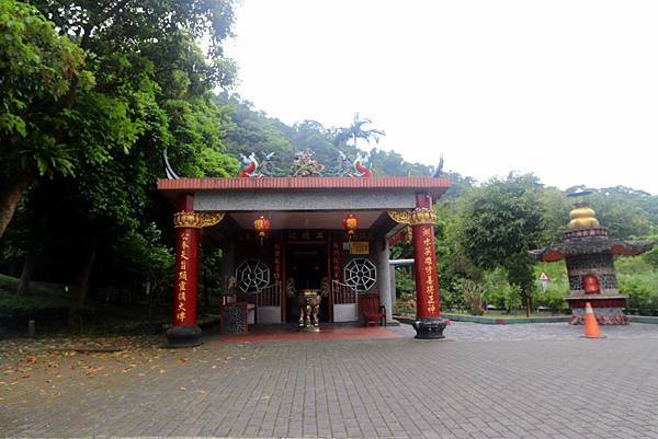 宜蘭縣梅花湖英雄祠-5.JPG