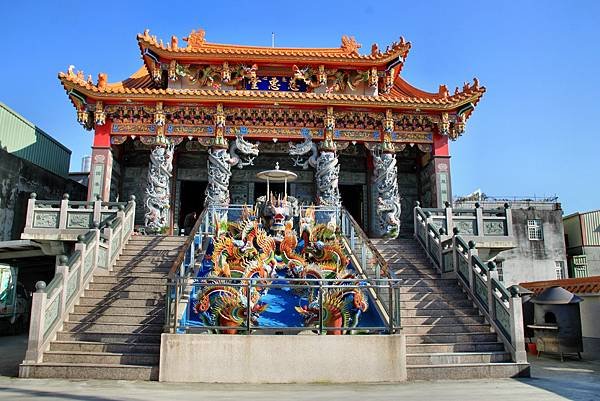 慈心慈惠堂-1.JPG