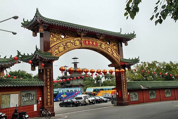 高雄清水寺.JPG