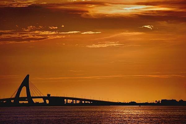 夕陽下之鵬灣橋-6.jpg