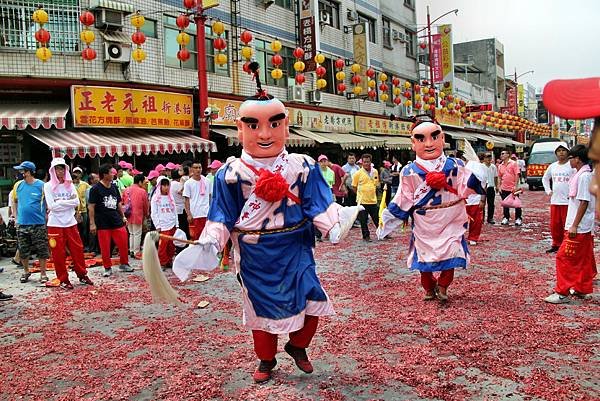 彰化溪洲震威宮新港奉天宮參香-18.JPG