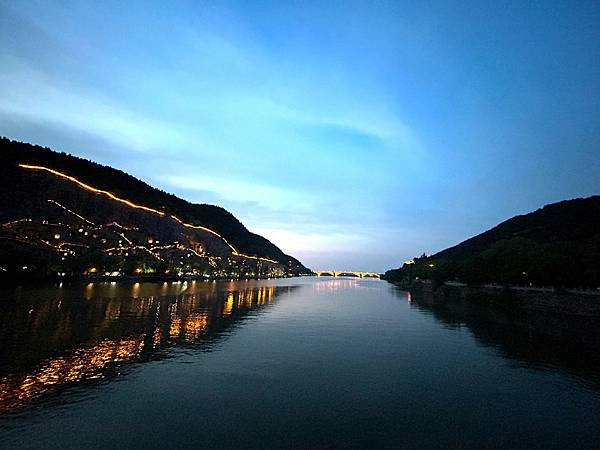 龍門伊水夜景-15.JPG