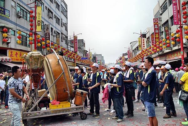 線西護安宮新港奉天宮參香-23.JPG