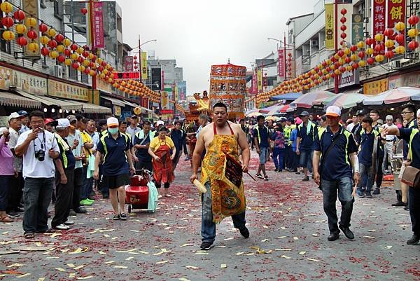 線西護安宮新港奉天宮參香-24.JPG
