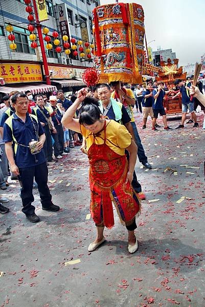 線西護安宮新港奉天宮參香-34.JPG