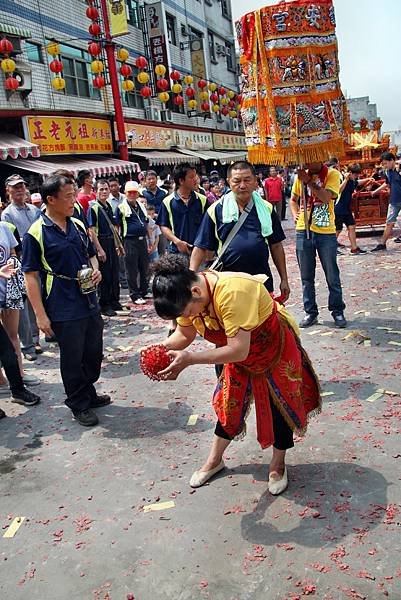 線西護安宮新港奉天宮參香-33.JPG