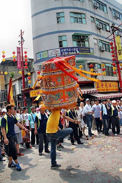 線西護安宮新港奉天宮參香-37.JPG