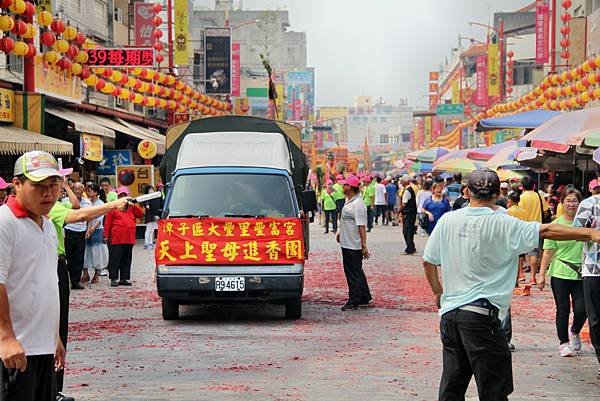 潭子豐富宮新港奉天宮參香.JPG