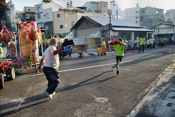 新竹勝安宮至神農宮會香-10.JPG