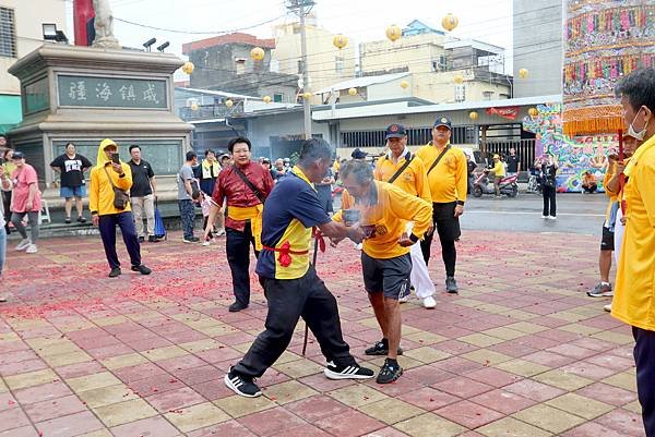 各宮廟鎮海宮參禮-2.JPG